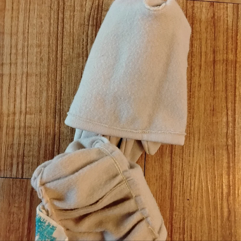 Vintage‑Inspired Beige Ruched Fashion Gloves – Elegant & Cozy One Size